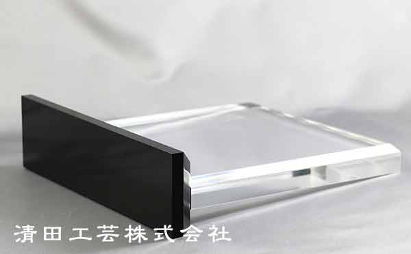 斜め横からの画像