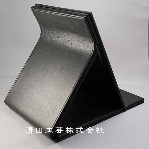 斜め後ろからの画像